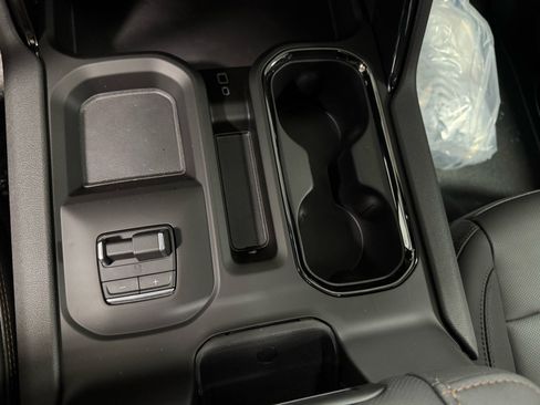 New 2026 GMC Sierra 2500 AT4 w/ AT4 Premium Plus Package image 19