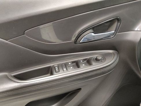 Used 2019 Buick Encore Preferred image 27