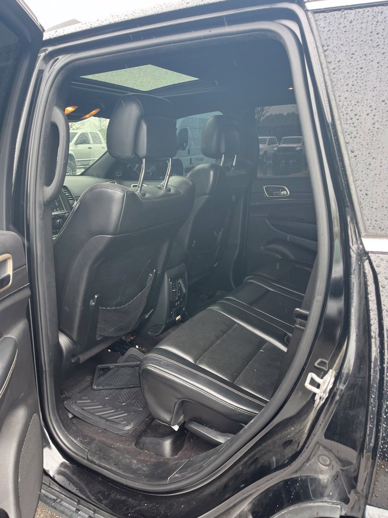 Used 2017 Jeep Grand Cherokee Limited w/ Luxury Group II AWD/4WD image 12