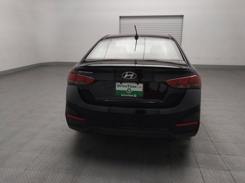 Used 2022 Hyundai Accent SEL FWD image 7