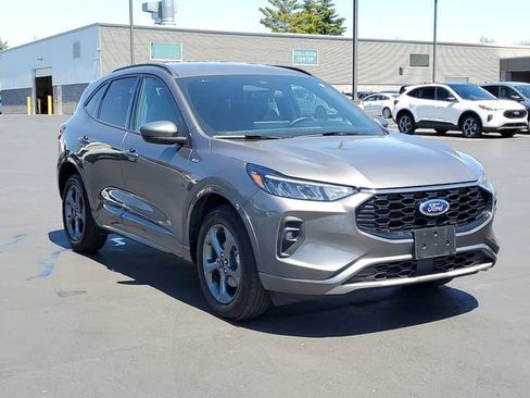 Certified 2024 Ford Escape ST-Line Select w/ Tech Pack #1 AWD/4WD image 2