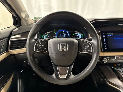 Used 2018 Honda Clarity Touring image 20