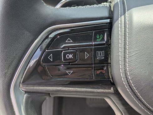 Used 2022 Jeep Grand Cherokee L Overland AWD/4WD image 18