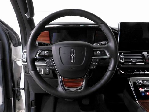 Used 2024 Lincoln Navigator Reserve w/ Equipment Group 201A image 41