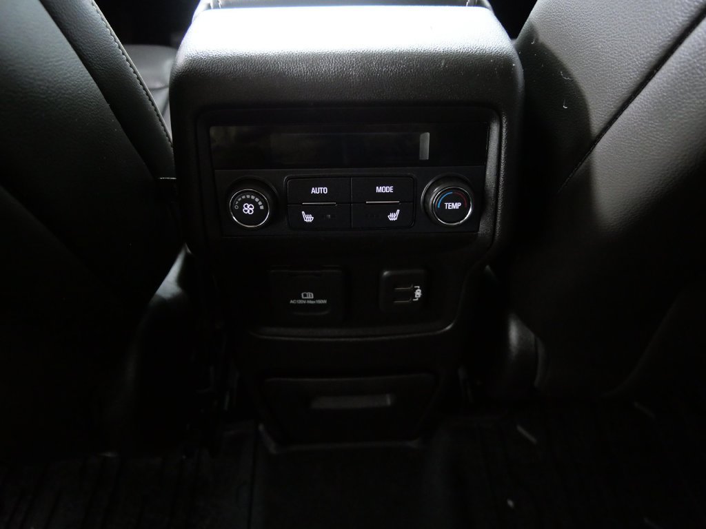 Used 2018 GMC Acadia Denali w/ Technology Package AWD/4WD image 19