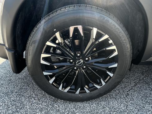 New 2026 Nissan Rogue Dark Armor AWD/4WD image 10