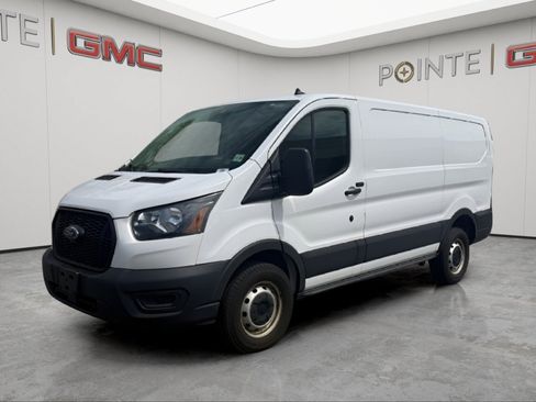 Used 2023 Ford Transit 250 Low Roof RWD image 1