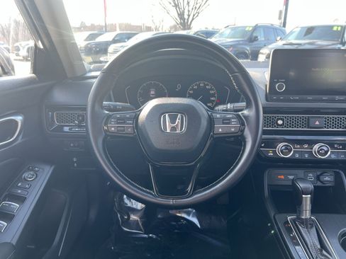 Used 2024 Honda Civic EX image 15