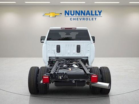 New 2026 Chevrolet Silverado 3500 LT w/ Convenience Package AWD/4WD image 4