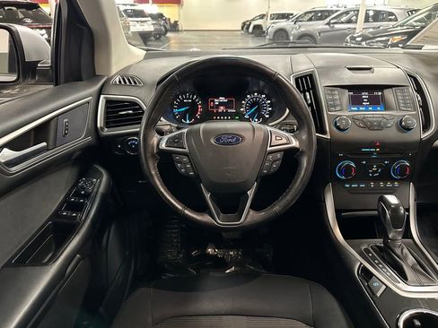 Used 2017 Ford Edge SEL image 24