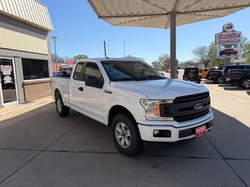 Used 2018 Ford F150 XL w/ Equipment Group 101A Mid AWD/4WD image 26