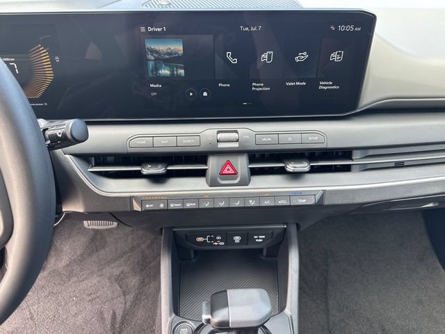 New 2026 Kia K4 FWD image 26