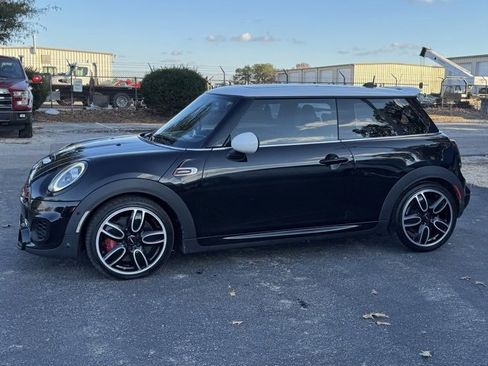 Used 2019 MINI Cooper John Cooper Works w/ Driver Assistance Package image 4