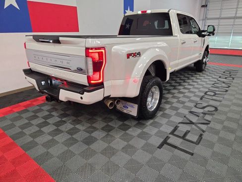 Used 2019 Ford F350 Platinum w/ Platinum Ultimate Package image 26