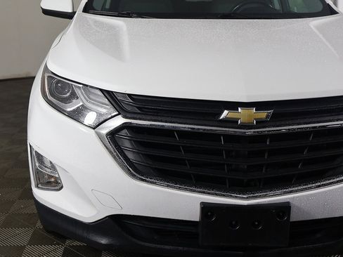 Used 2019 Chevrolet Equinox LT image 11