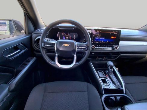 Used 2023 Chevrolet Colorado LT w/ LT Convenience Package II RWD image 6
