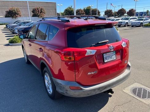 Used 2014 Toyota RAV4 XLE AWD/4WD image 7