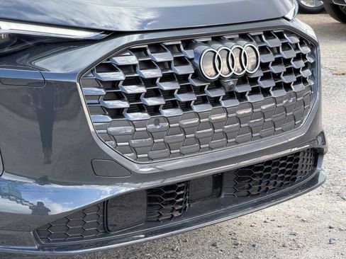 New 2025 Audi Q5 Premium Plus image 2