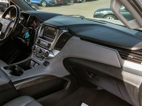 Used 2020 Chevrolet Tahoe LT image 11
