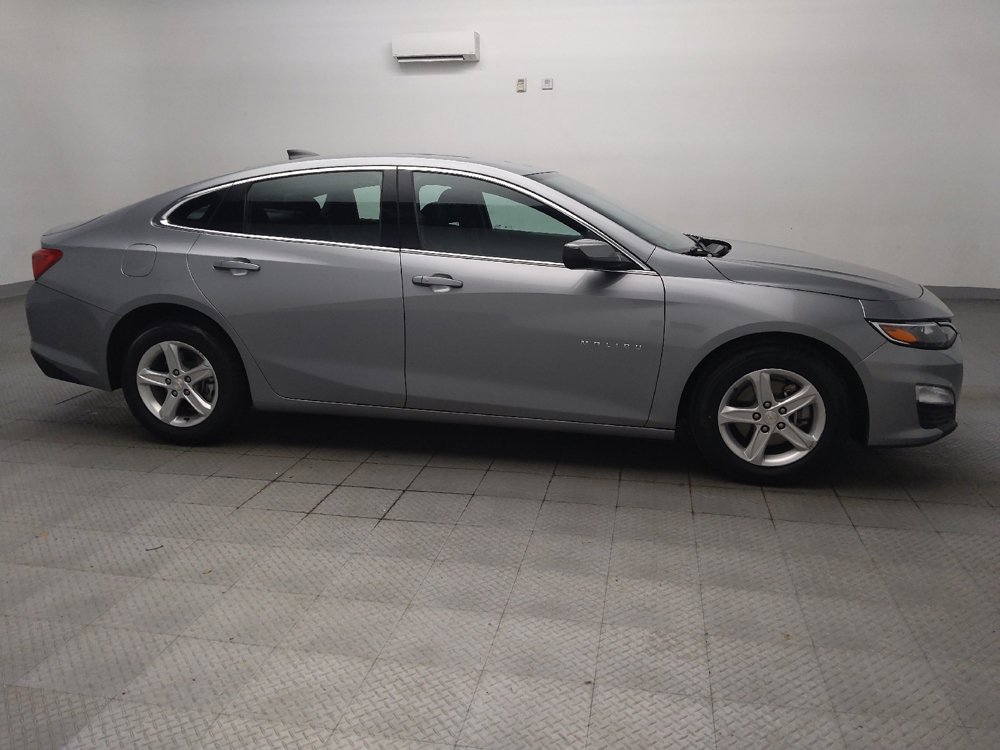 Used 2025 Chevrolet Malibu LS FWD image 11