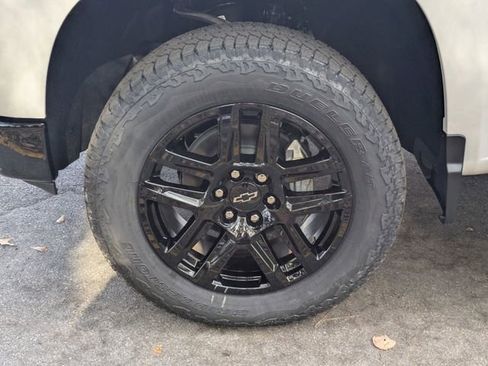 New 2026 Chevrolet Silverado 1500 LT Trail Boss w/ Convenience Package II image 7