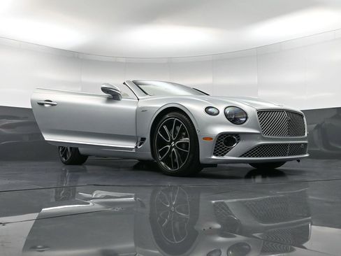 Certified 2023 Bentley Continental GT Azure image 39