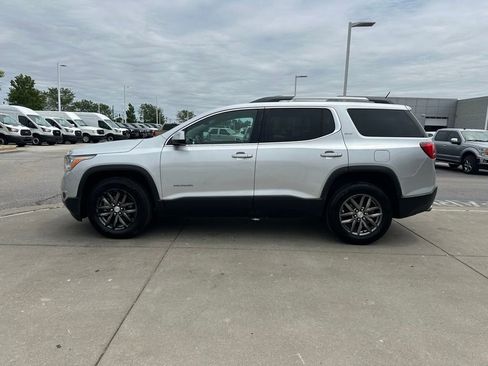 Used 2017 GMC Acadia SLT FWD image 5