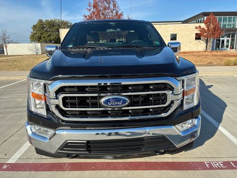 Used 2022 Ford F150 XLT image 2