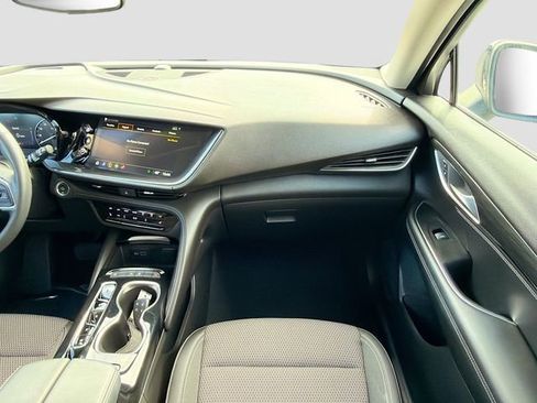 Used 2022 Buick Envision Preferred image 18