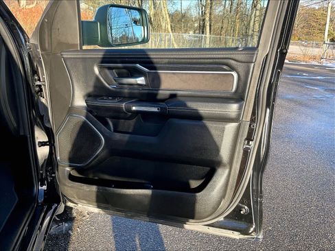 Used 2024 RAM 1500 Laramie image 13