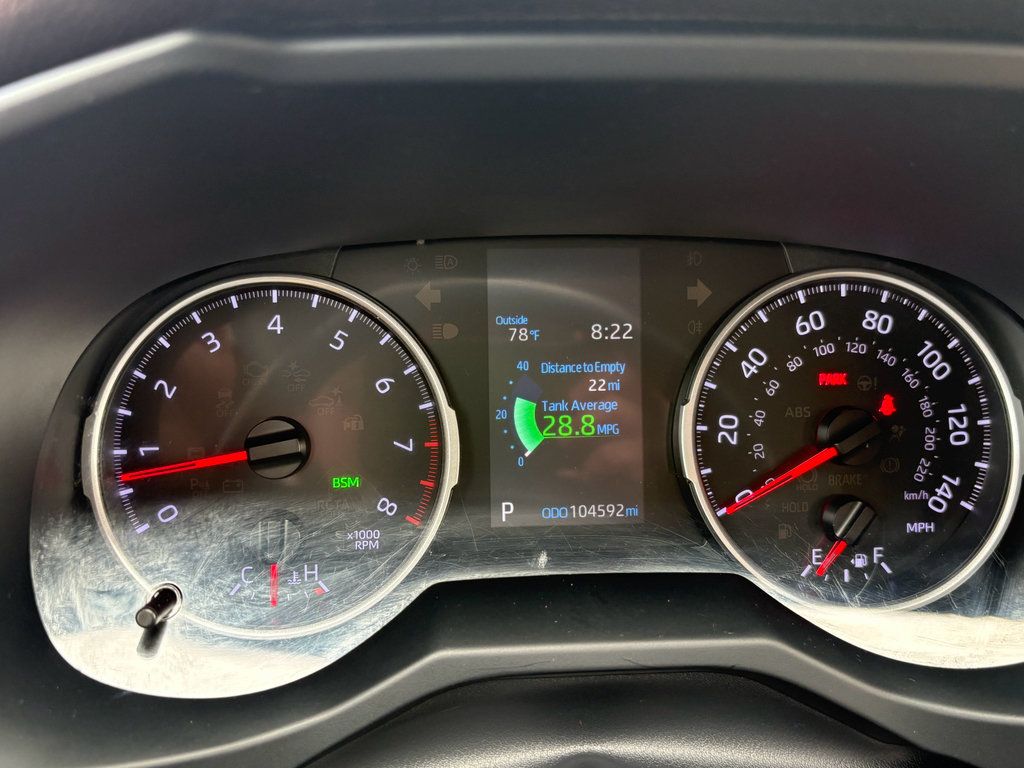 Used 2021 Toyota RAV4 XLE Premium FWD image 19