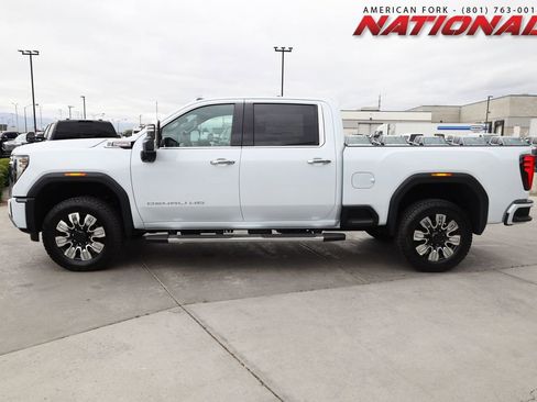 New 2026 GMC Sierra 2500 Denali w/ Technology Package AWD/4WD image 3