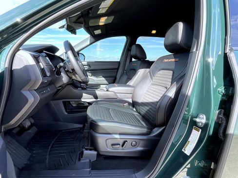 Used 2024 Nissan Pathfinder Rock Creek image 10