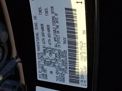 Used 2025 Toyota Tundra Limited w/ TRD Off-Road Package image 27