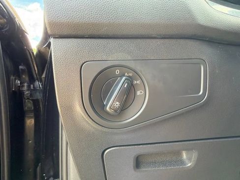 Used 2019 Volkswagen Tiguan S AWD/4WD image 22