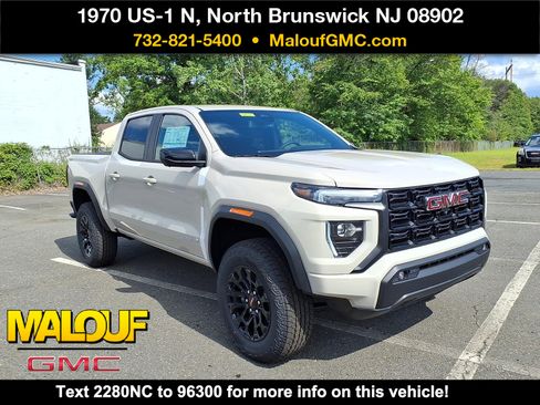 New 2026 GMC Canyon Elevation w/ Convenience Package AWD/4WD image 1