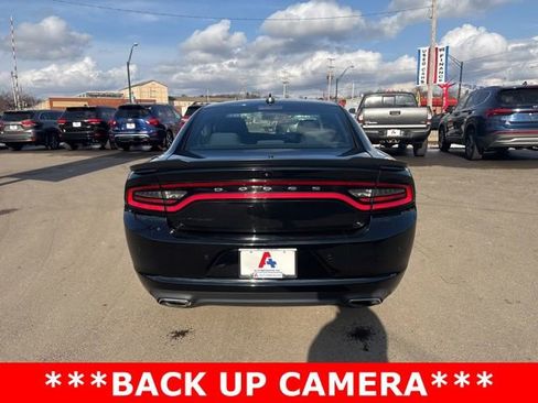 Used 2018 Dodge Charger GT w/ Blacktop Package image 4