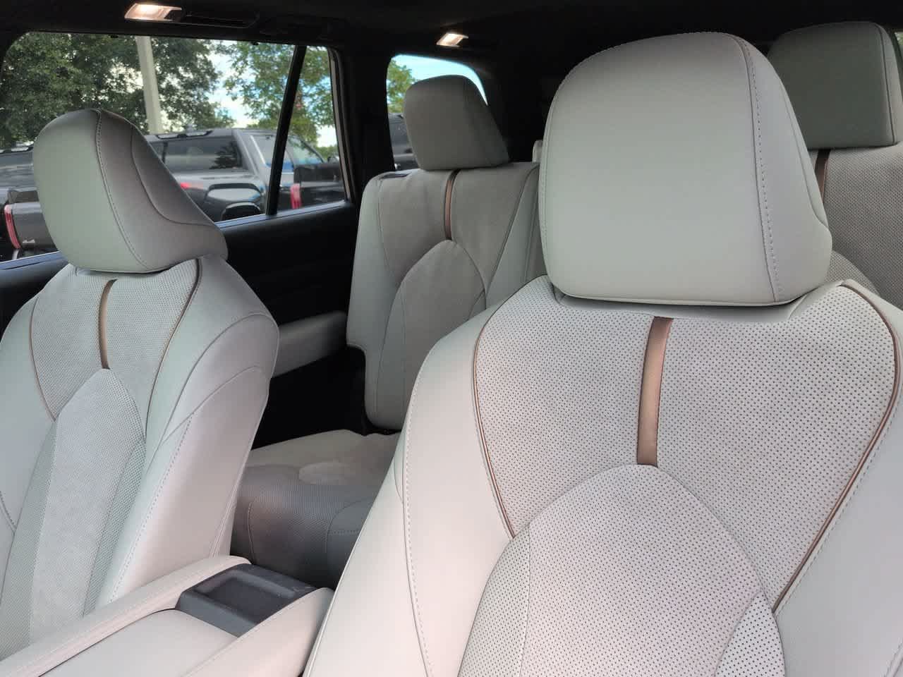 Certified 2026 Toyota Grand Highlander AWD Hybrid image 8