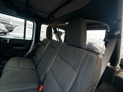 Used 2023 Jeep Wrangler Sport S image 28