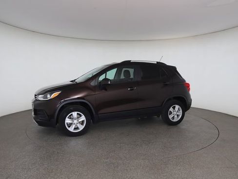 Used 2022 Chevrolet Trax LT w/ Driver Confidence Package AWD/4WD image 5