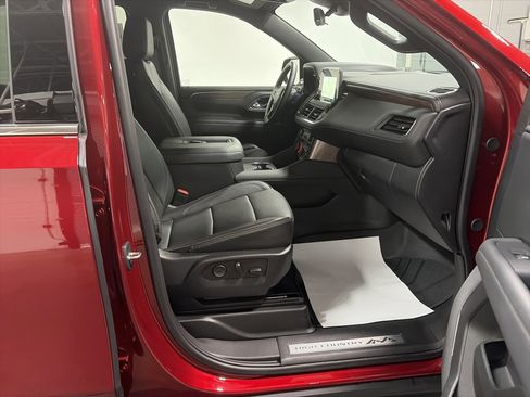 Used 2023 Chevrolet Tahoe High Country image 33