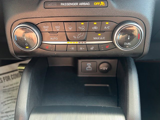 Used 2023 Ford Escape ST-Line AWD/4WD image 18