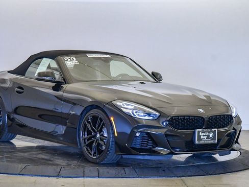 Certified 2022 BMW Z4 sDrive30i w/ M Sport Package image 6