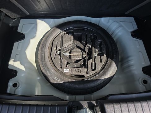 Used 2023 Kia Soul LX FWD image 16