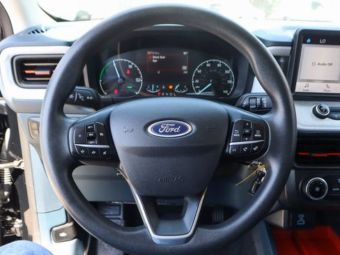 Used 2023 Ford Maverick XLT FWD image 21