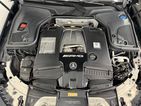 Used 2018 Mercedes-Benz E 63 AMG S image 48
