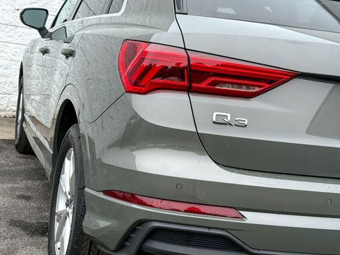 Used 2025 Audi Q3 2.0T Premium AWD/4WD image 9