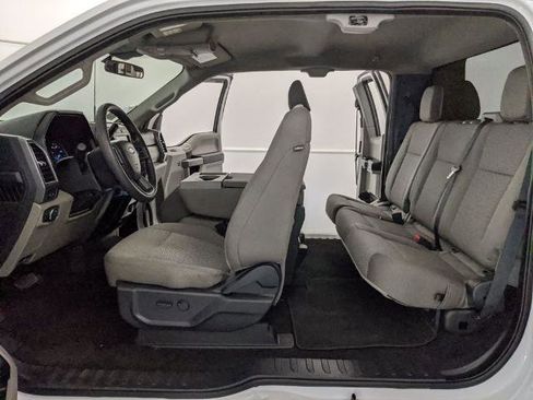 Certified 2022 Ford F350 XLT w/ XLT Premium Package AWD/4WD image 20