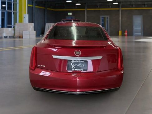 Used 2014 Cadillac XTS FWD image 4