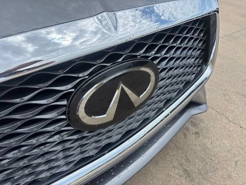 Used 2019 INFINITI Q60 3.0t Luxe w/ Essential Package AWD/4WD image 17